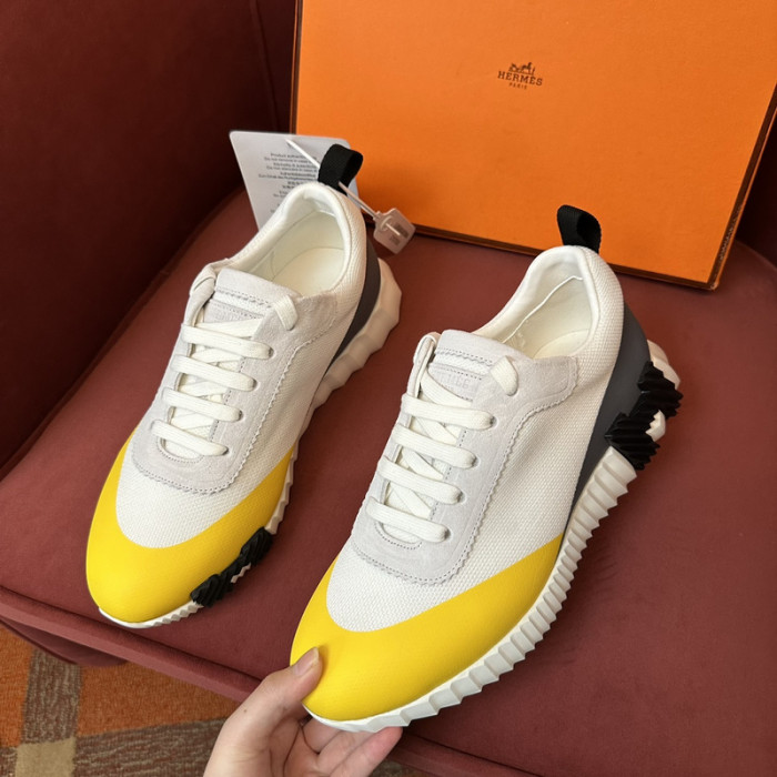 H**me5 SNEAKER