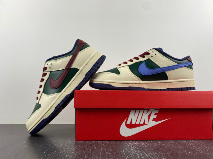 Nike Dunk Low Gorge Green Coconut Milk FV8106-361