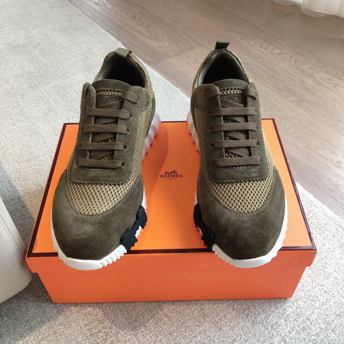 H**me5 SNEAKER