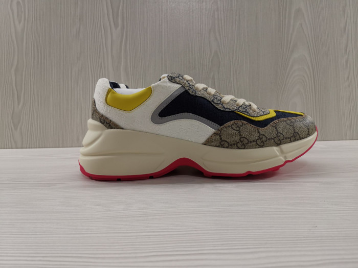 Gvc*1 sneaker