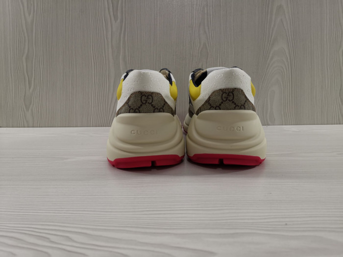 Gvc*1 sneaker