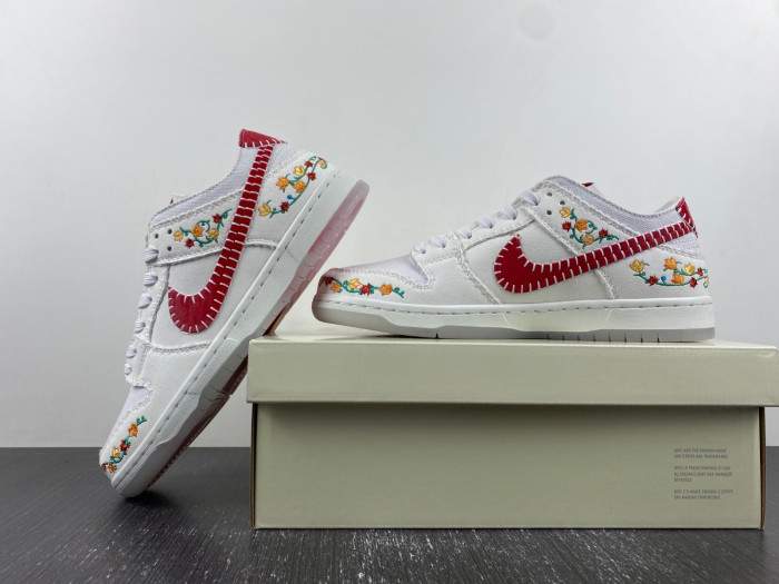 NIKE SB DUNK LOW DECON N7 OPTI YELLOW UNIVERSITY RED FD6951-700