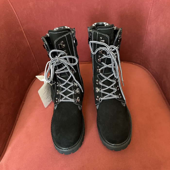 LO1_VTS BOOTS