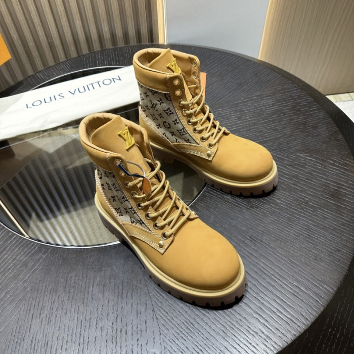 LO1_VTS BOOTS
