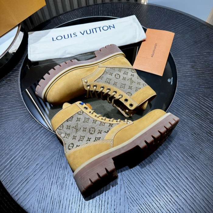 LO1_VTS BOOTS