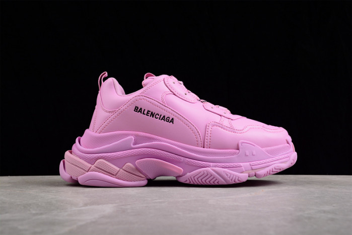 BLCG SNEAKER TRIPLE.S.