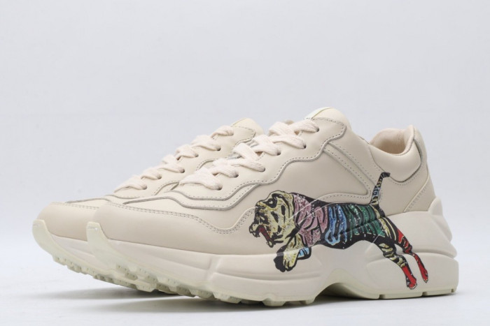 Gvc*1 Rhyton Leather Sneaker