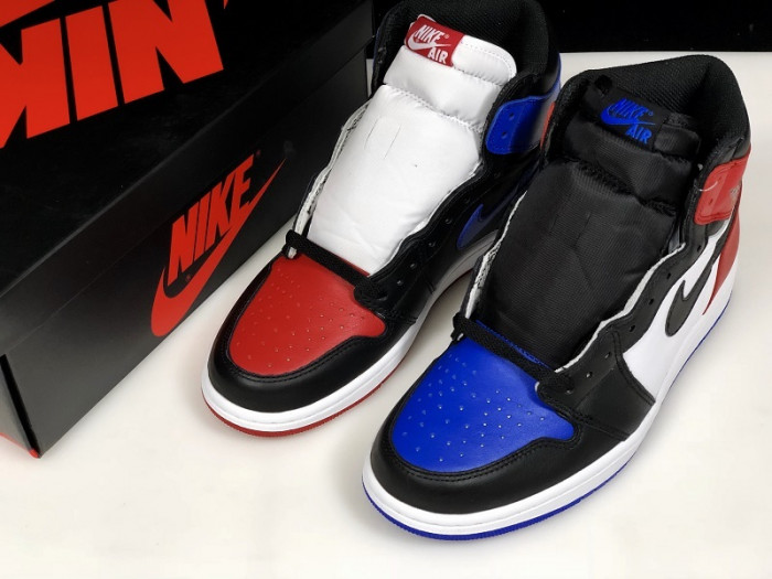 AIR JORDAN 1 RETRO HIGH OG 555088 026