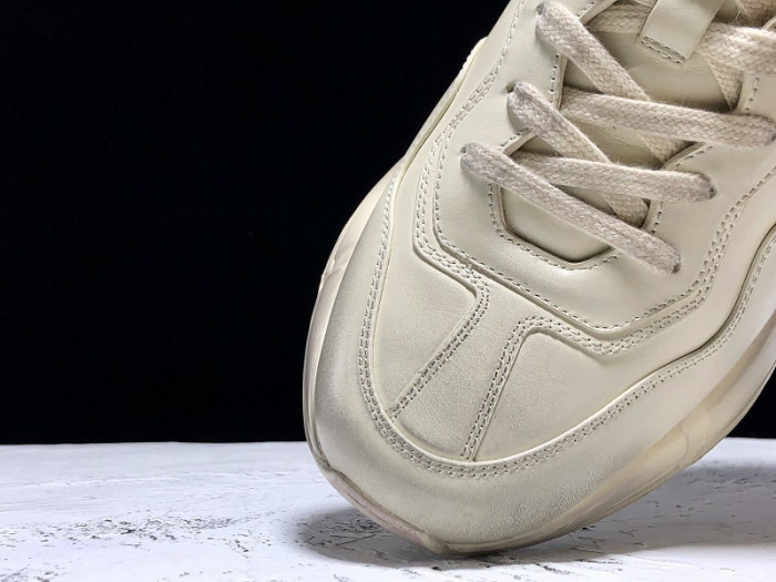 Gvc*1 sneaker