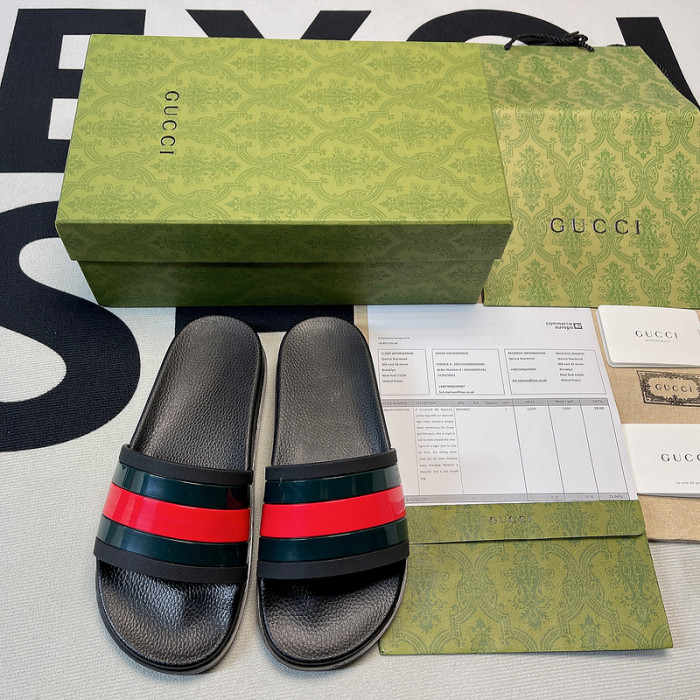 Gvc*1 SANDAL