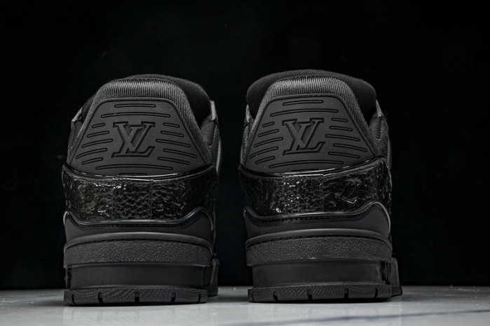 LO1_VTS SNEAKER
