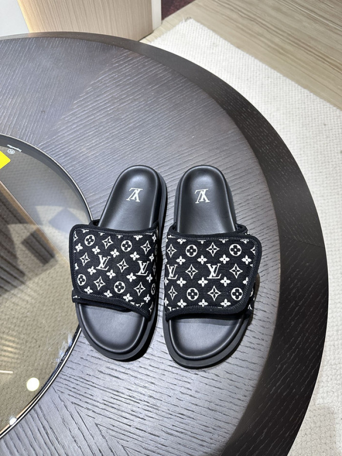 LO1_VTS SANDALS