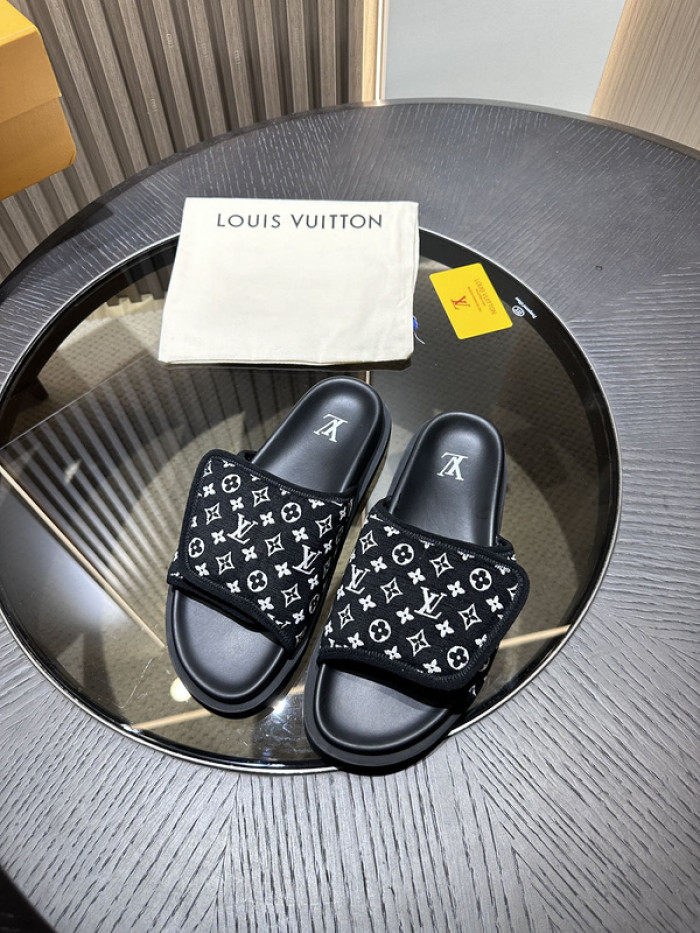 LO1_VTS SANDALS