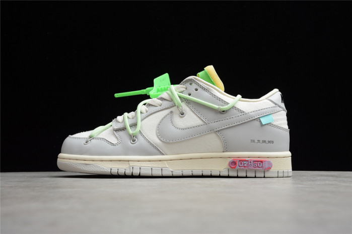 DUNK LOW 