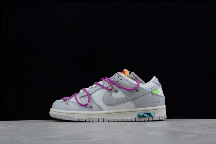 DUNK LOW 