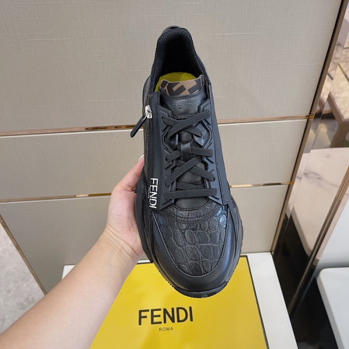 F**di SNEAKER