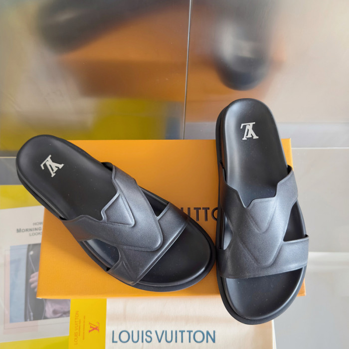 LO1_VTS SLIPPERS