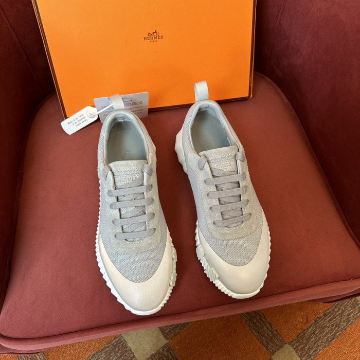 H**me5 SNEAKER