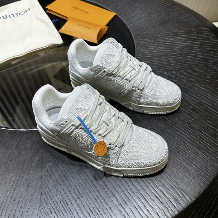 LO1_VTS SNEAKER