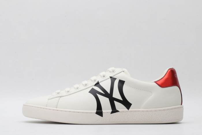 Gvc*1 Ace Sneaker