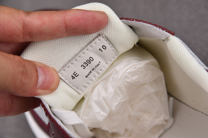 Pra*a sneaker