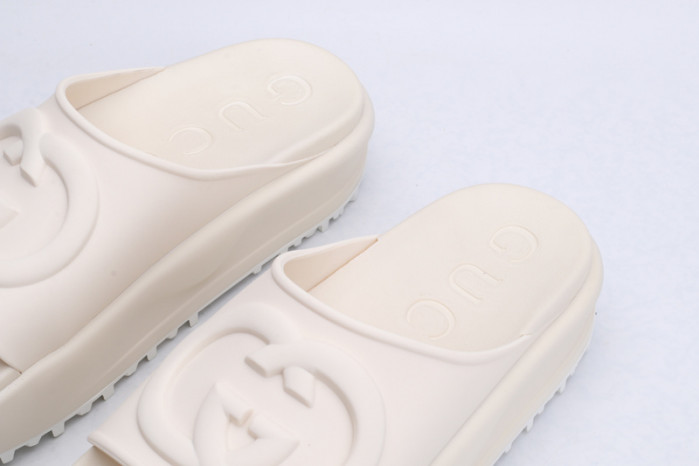Gvc*1 SANDALS