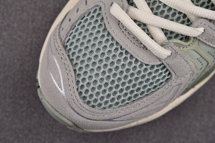 As1cs GEL KAYANO 14 