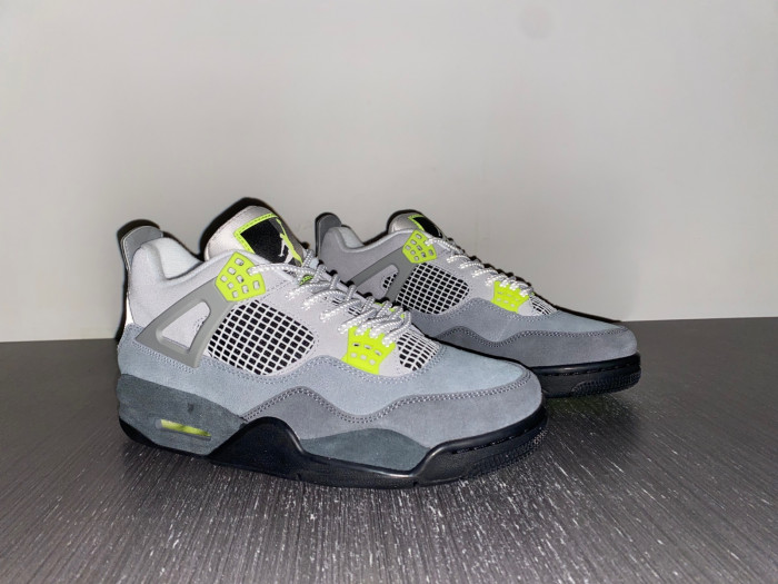 Air Jordan 4 Retro SE 