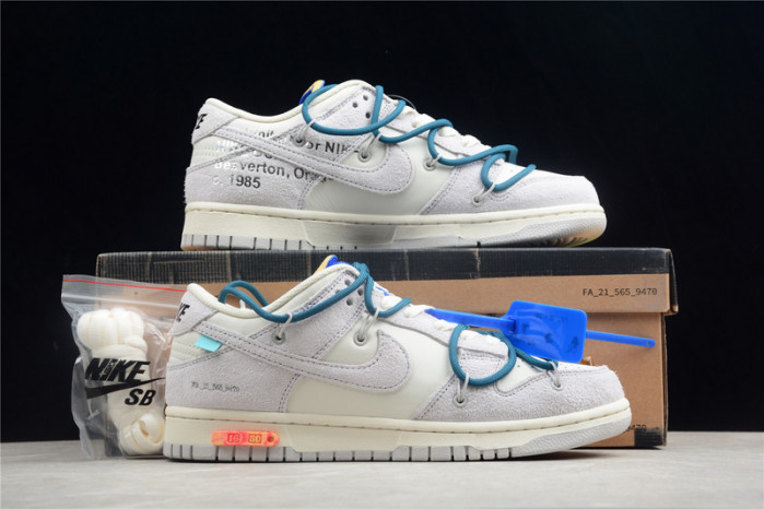 DUNK LOW 