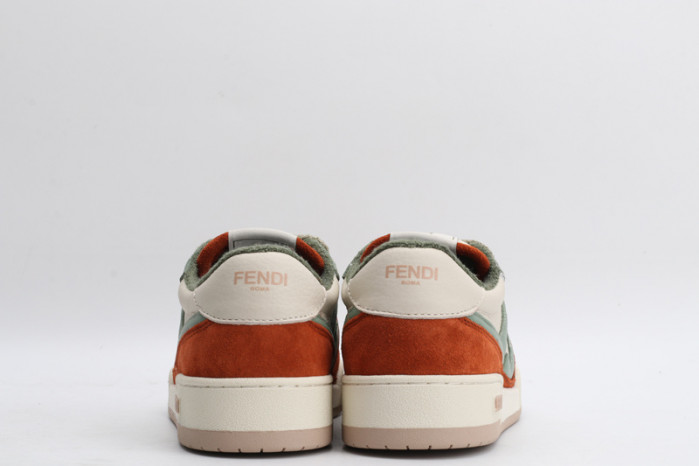 F**di SNEAKER