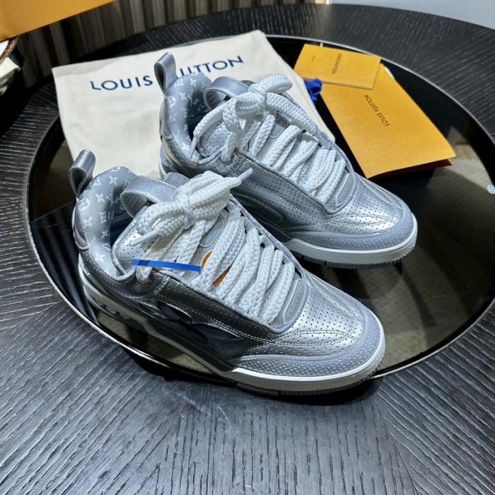 LO1_VTS SNEAKER