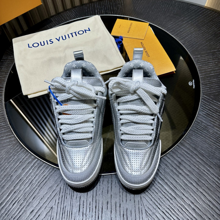 LO1_VTS SNEAKER