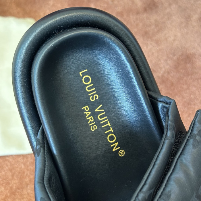 LO1_VTS SANDALS