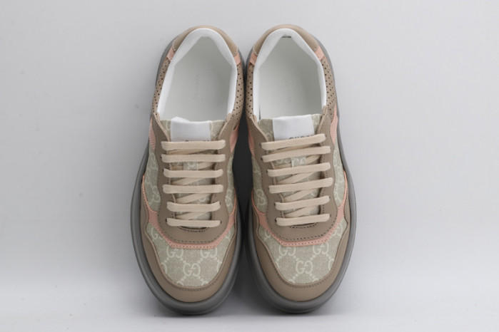 Gvc*1 sneaker