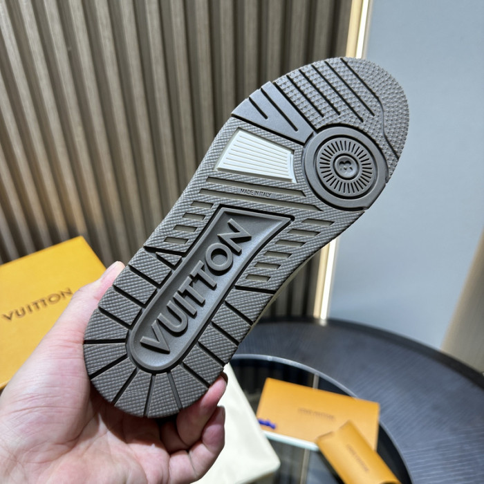 LO1_VTS SNEAKER