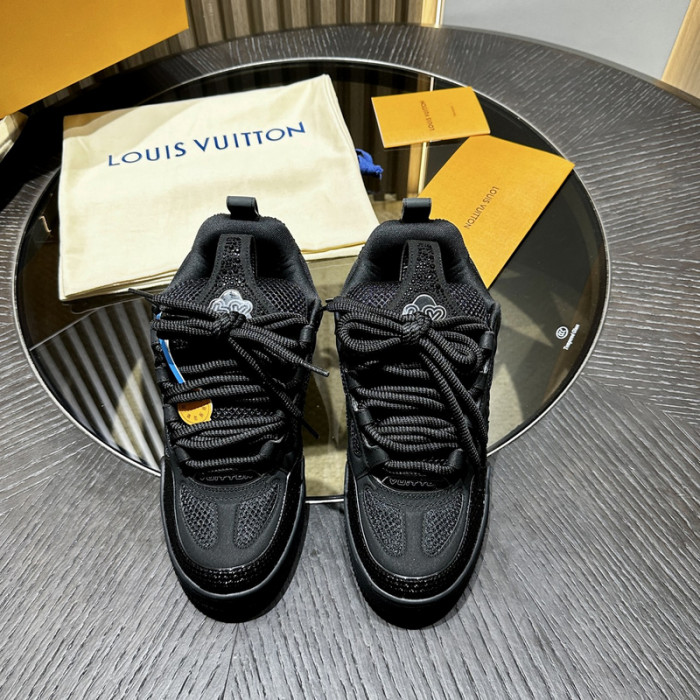 LO1_VTS SNEAKER