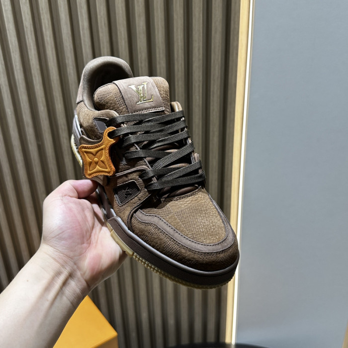LO1_VTS SNEAKER
