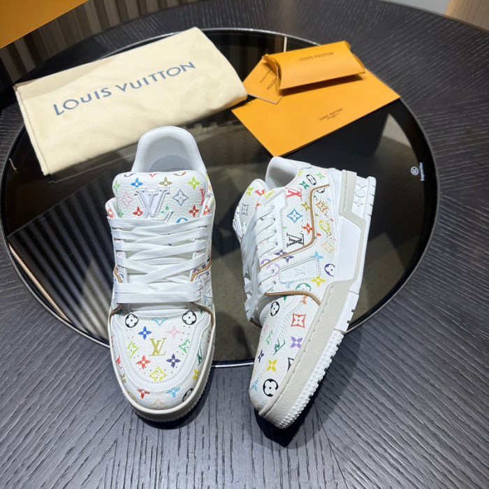 LO1_VTS SNEAKER