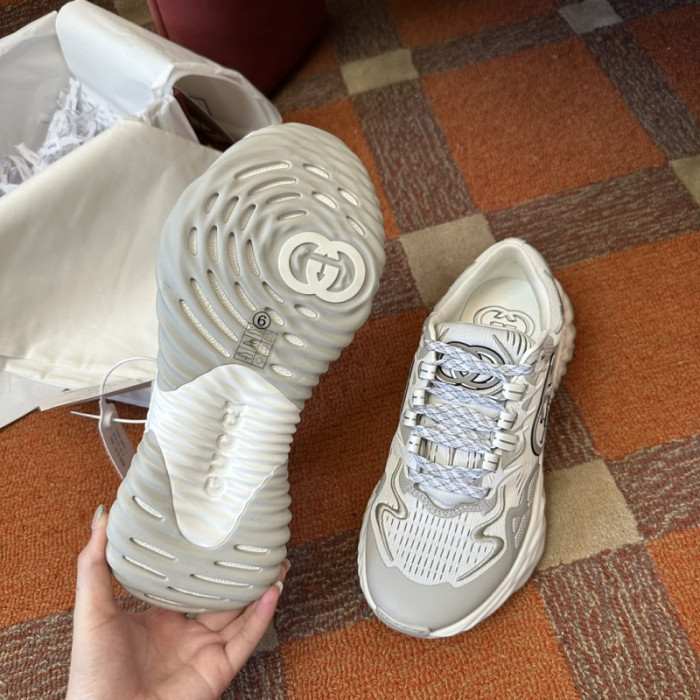 Gvc*1 sneaker