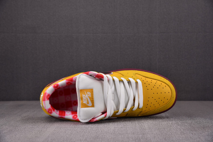 NIKE SB DUNK LOW PREMIUM Yellow Lobster 313170-137566