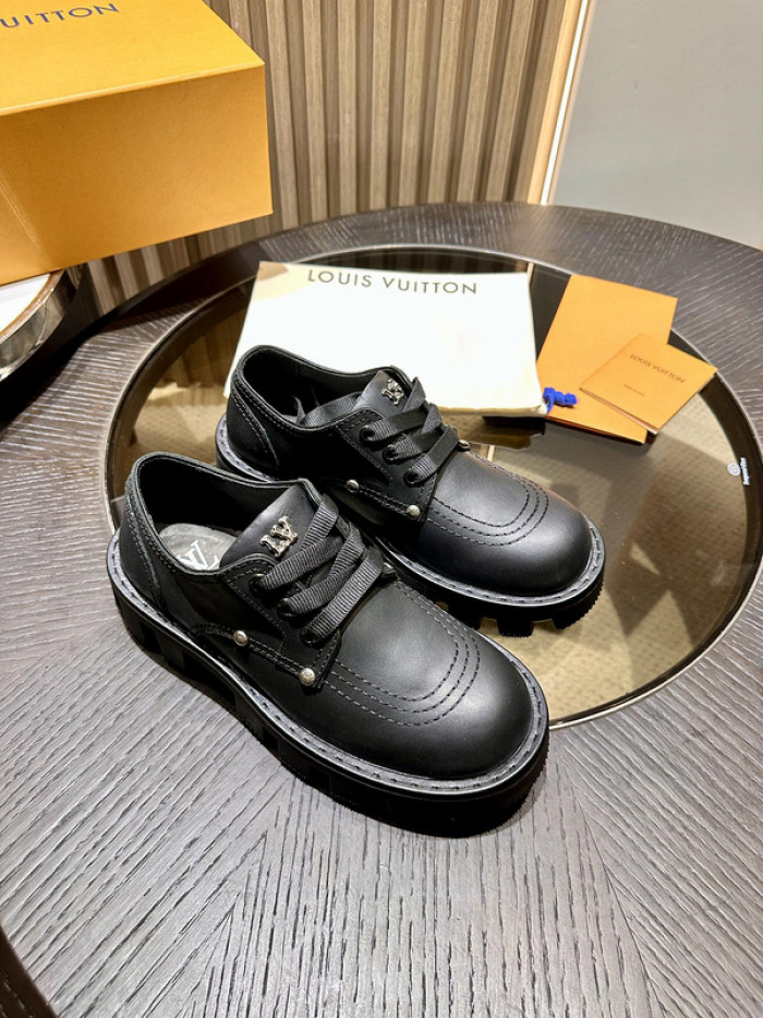 LO1_VTS BOOTS
