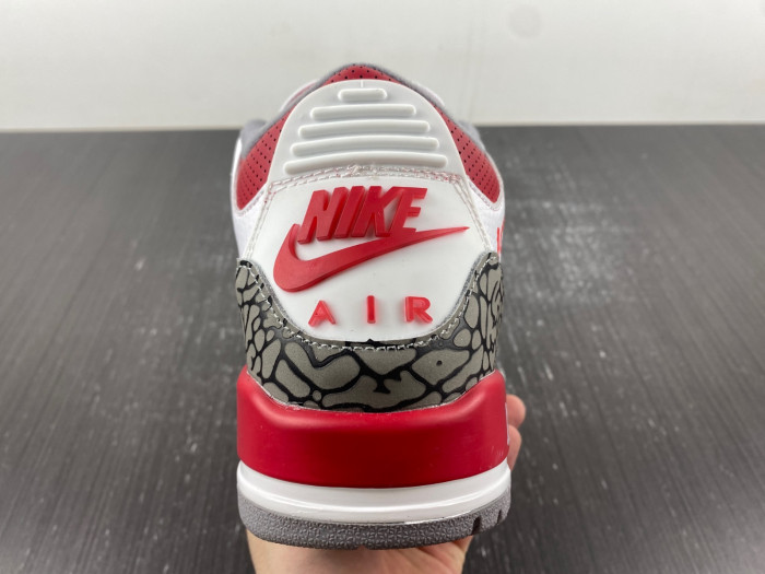 AIR JORDAN 3 RETRO DN3707-160.