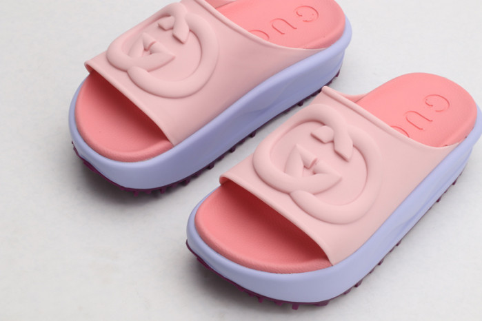 Gvc*1 SANDALS