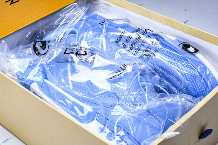 LO1_VTS SNEAKER