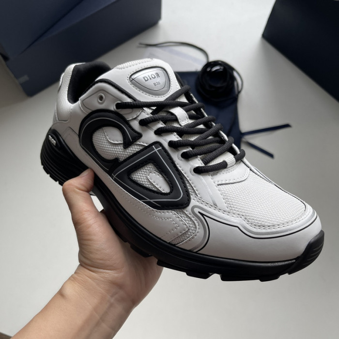 DIO B30 LowTop Sneaker