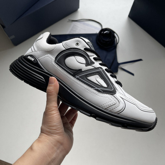 DIO B30 LowTop Sneaker