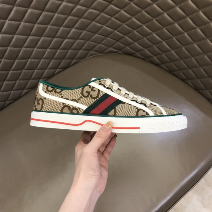 Gvc*1 sneaker