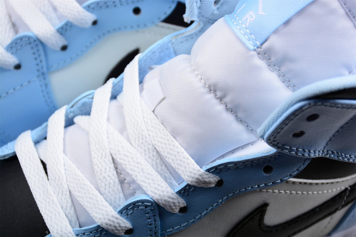 Air Jordan 1 Mid "University Blue" - 555112-401