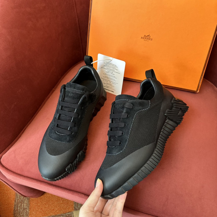H**me5 SNEAKER