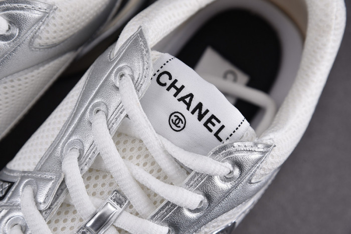 Ch**el sneaker